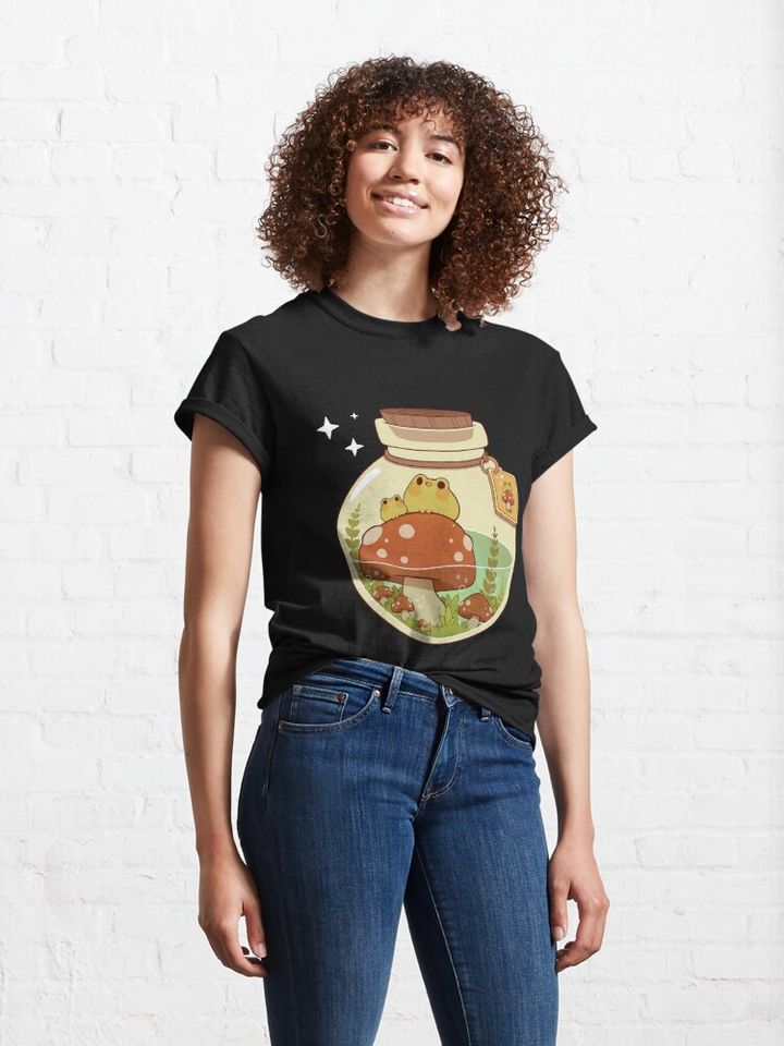 Frog and mushroom potion Classic T-Shirt
