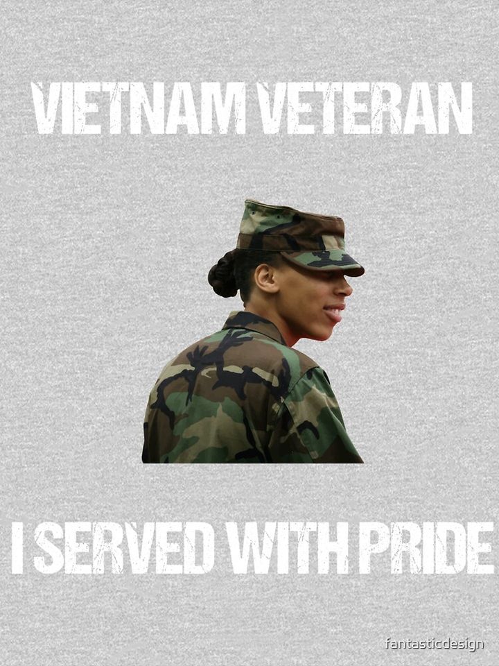 Woman Vietnam Veteran I Served With Pride. Pullover Hoodie