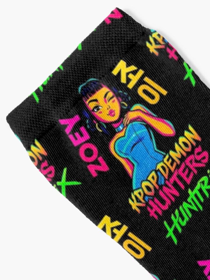 K-Pop Demon Hunters art Zoey Socks