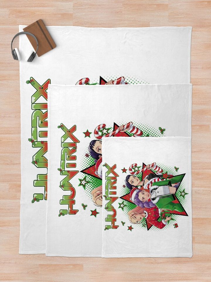HUNTR X HUNTRIX Kpop Demon Hunters  Fleece Blanket