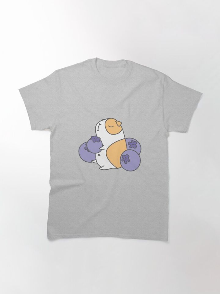 Guinea Pig and Blueberry  T-Shirt