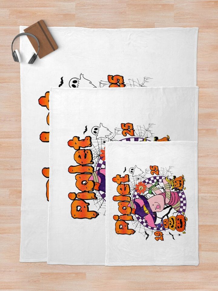 Disney Winnie The Pooh Piglet Halloween Throw Blanket