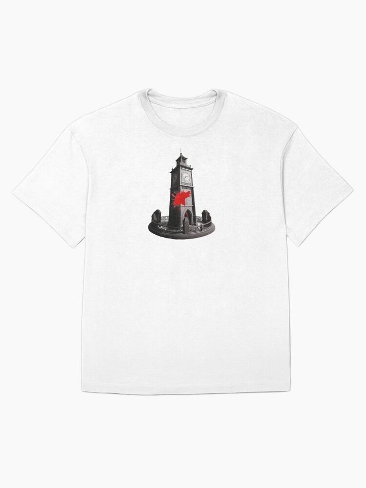 blood splattered on a clocktower Oversized T-Shirt