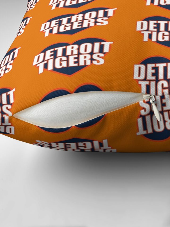 Detroit Tigers Heart Pillow