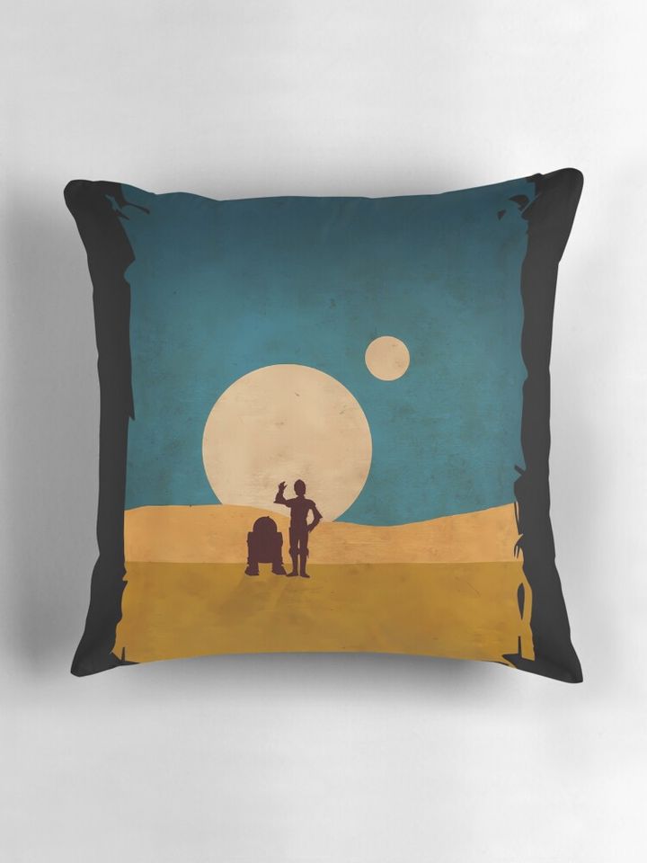 Droids In The Dunes Pillow