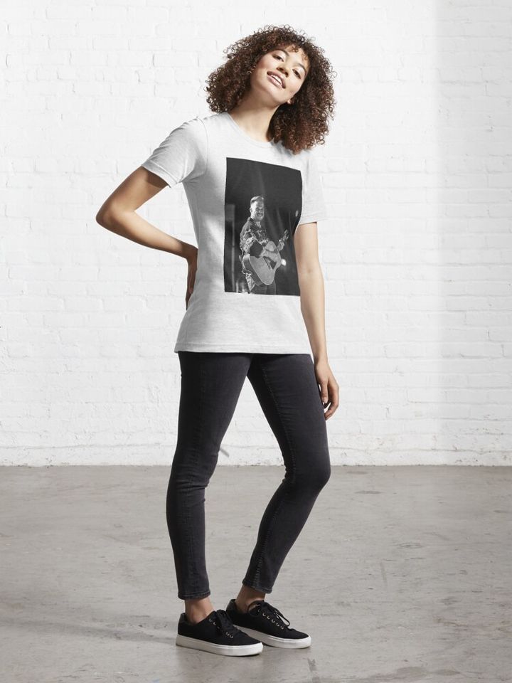 Best Musical American Playing Guitar Concert Poster Essential T-Shirt