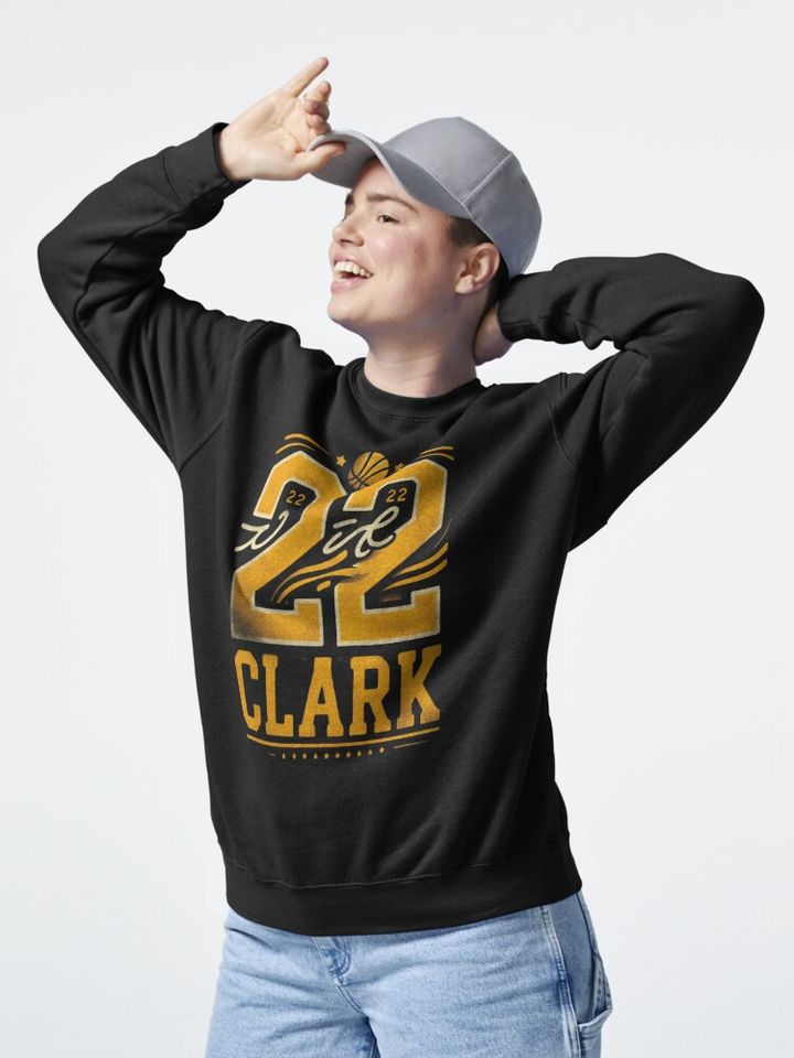 Caitlin Clark 22 Distressed Crack Texture effect Pullover Sweatshirt