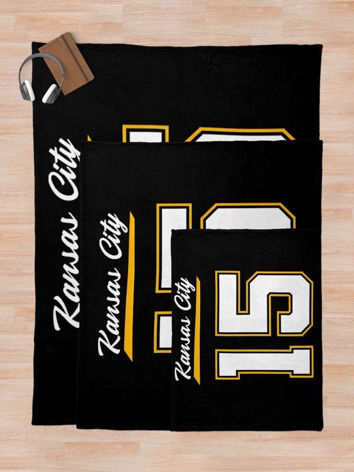 Patrick Mahomes Throw Blanket, Gift for Fan