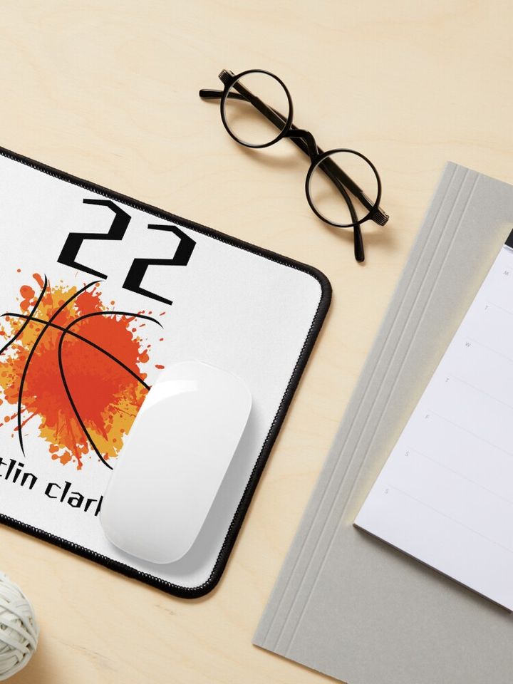Caitlin clark basketball player  Mouse Pad