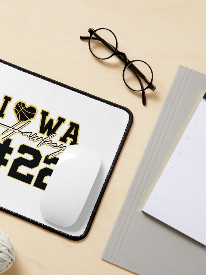 Caitlyn Clark #22 Iowa Mouse Pad