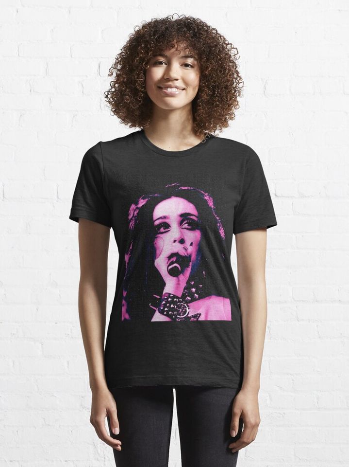 Chappell Roan Essential T-Shirt