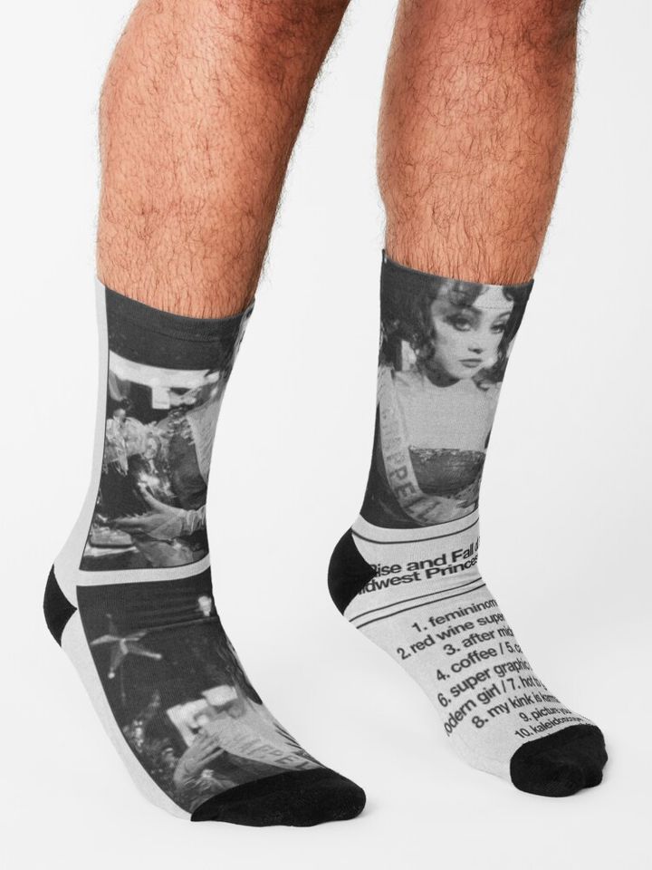 Chappell Roan Fan Poster Black and White Cotton Comfortable socks
