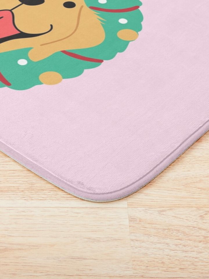 Golden Retriever Christmas Wreath Bath Mat