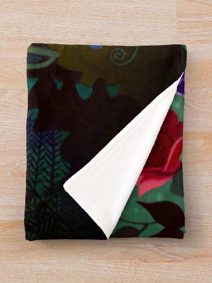 alice Throw Blanket