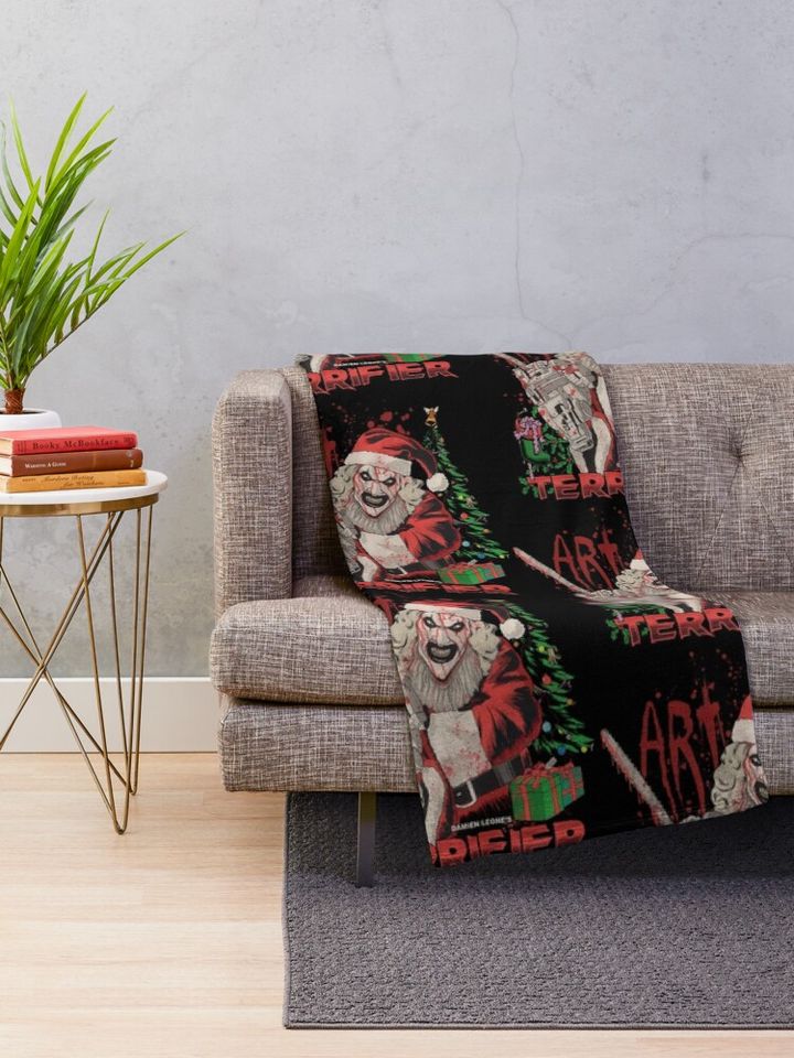 Clown Santa Terrifier 3 Throw Blanket