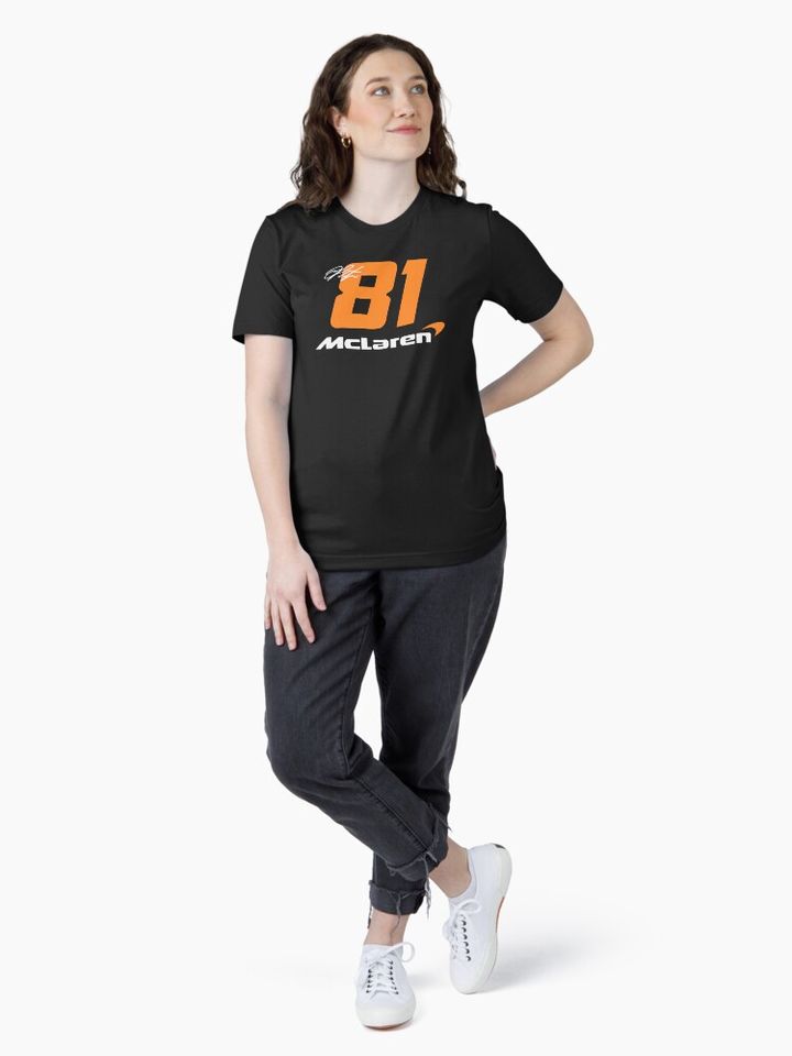Oscar Piastri_McLaren  Essential T-Shirt