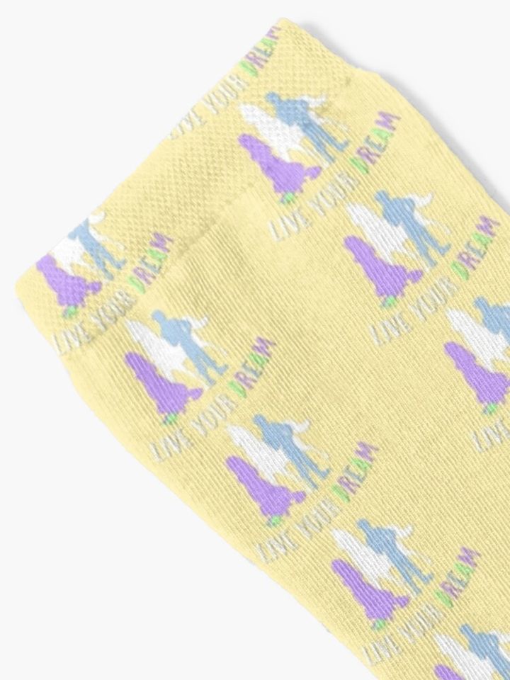 Live Your Dream Socks