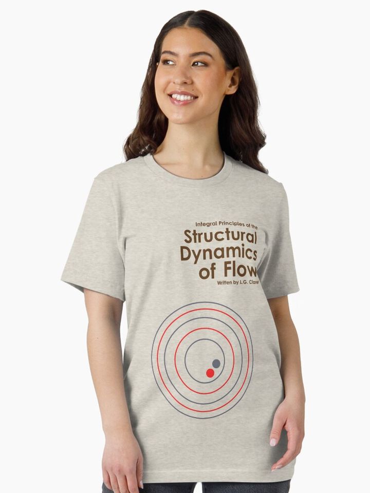 The Structural Dynamics of Flow Essential T-Shirt