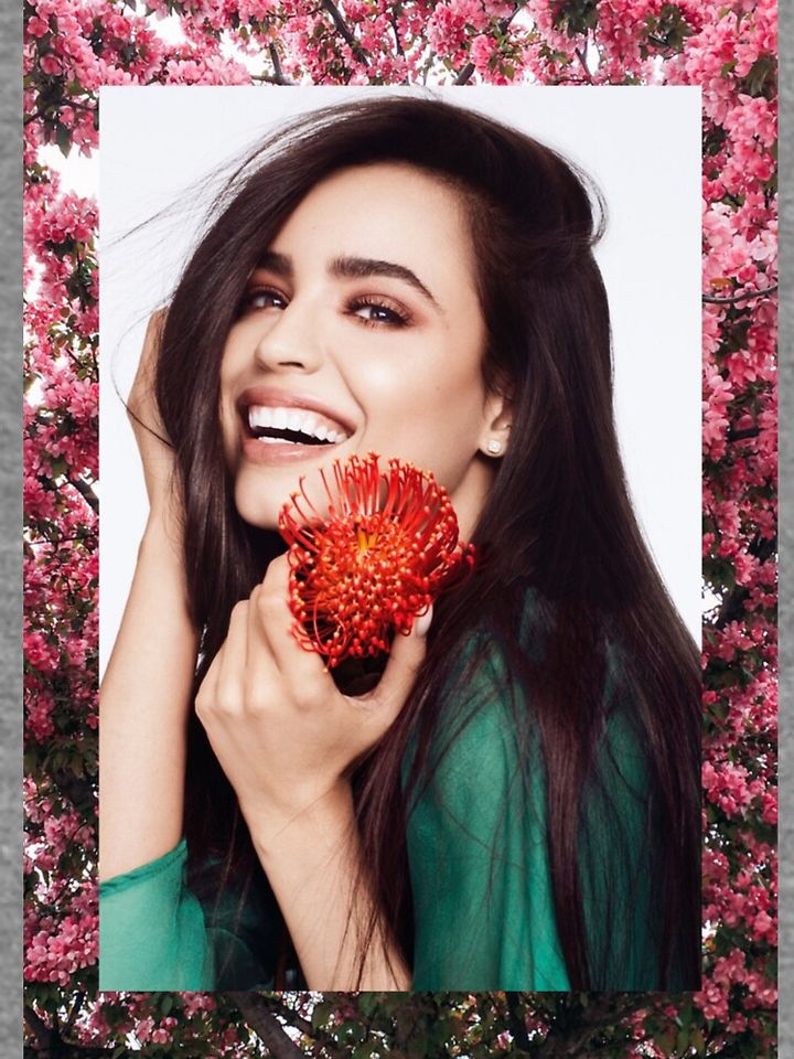 Sofia Carson Lightweight Sweatshirt