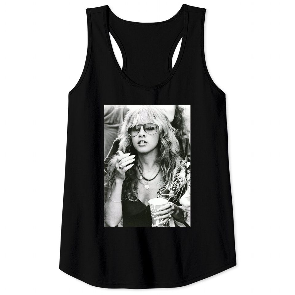 Stevie Nicks Smoking Young Style Tank Tops