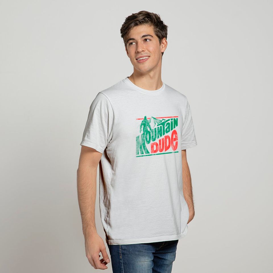 Mountain Dude, distressed - Sasquatch - T-Shirt
