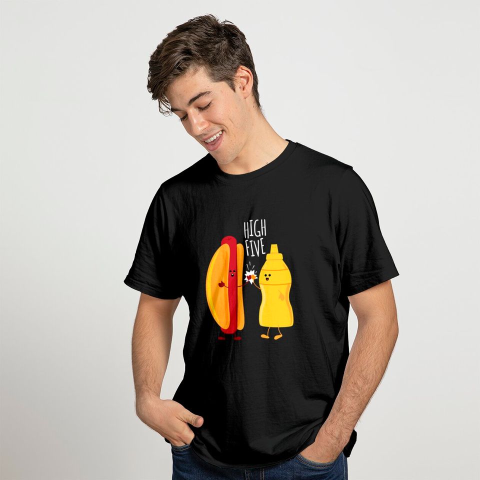 HOT DOG & MUSTARD HIGH FIVE T-shirt