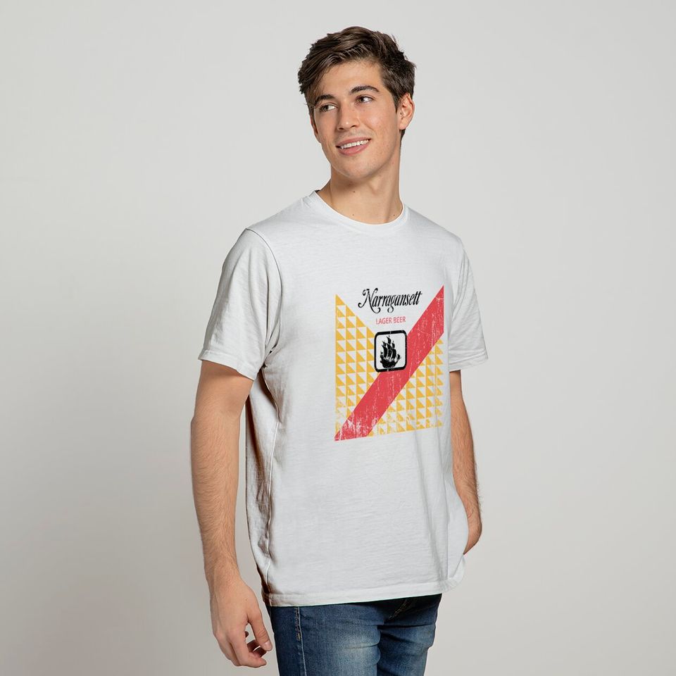 Narragansett label from Jaws, distressed - Jaws - T-Shirt