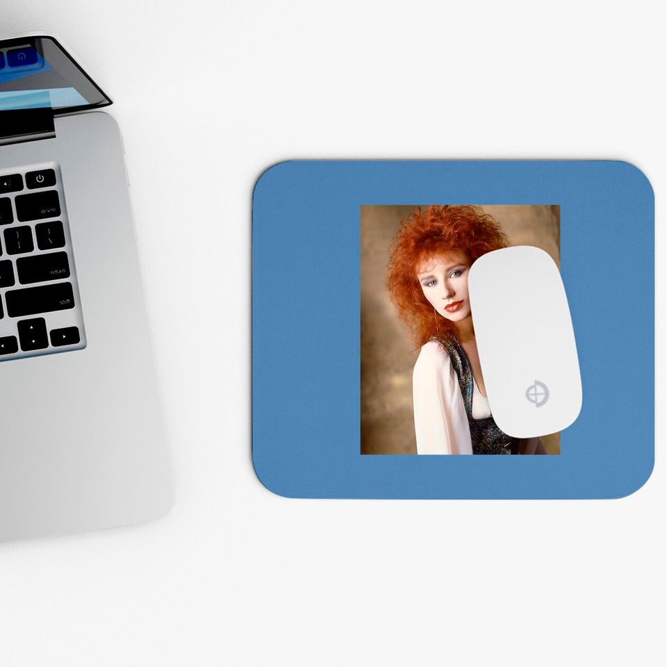 Grunge Feminist Garbage Courtney Love Tori Amos Classic Mouse Pads