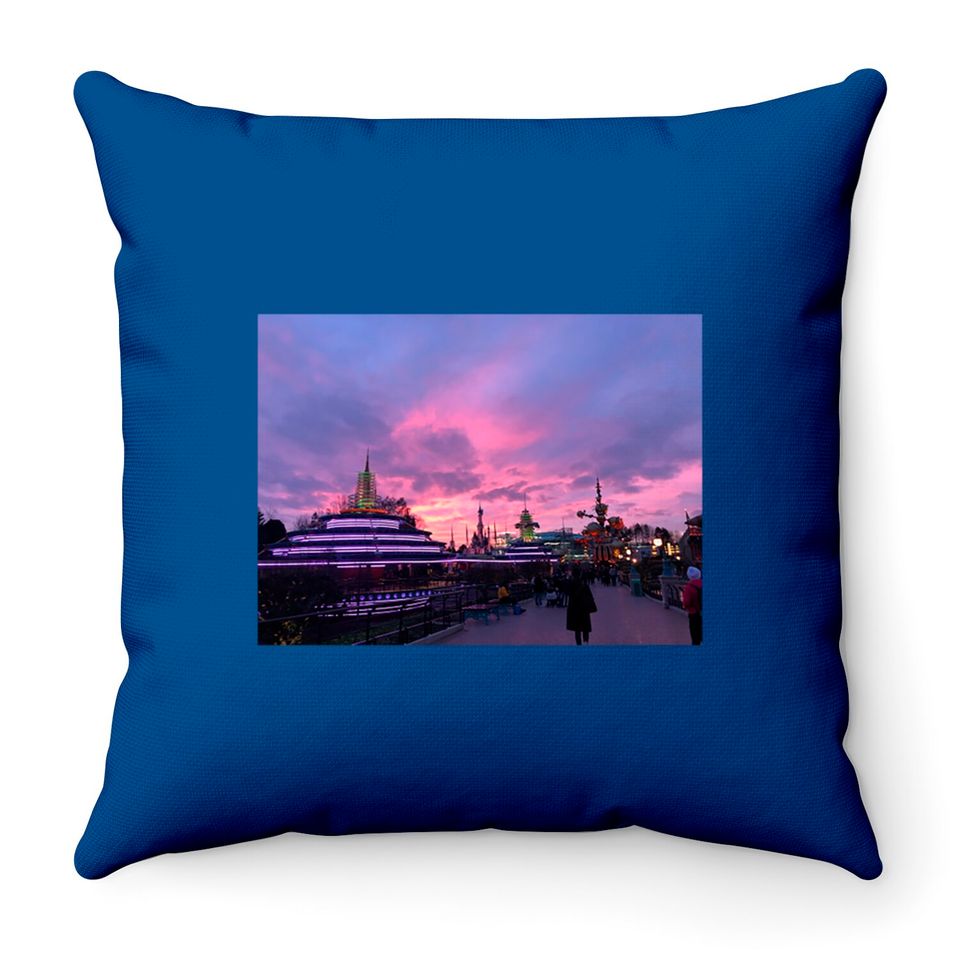 Paris Castle Pink - Disneyland Paris - Throw Pillows