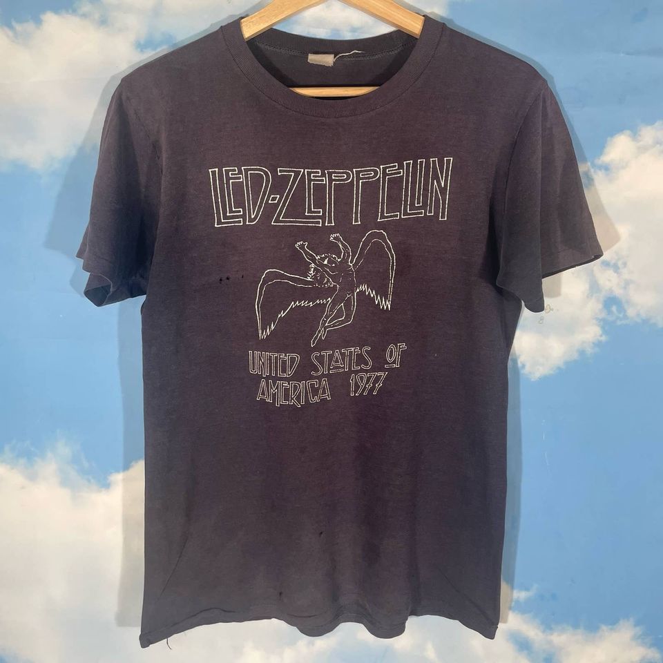 Vintage 1977 LE.D ZE.PP.ELIN tour tshirt