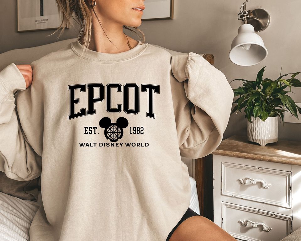 Disney Epcot 1982 Sweatshirt,Walt Disney World Sweatshirt,Disney Family Trip Shirt, Vintage Walt Disney World