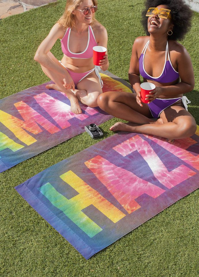 Multi-color Tie Dye Pattern Custom Name Beach Towel, Personalized Colorful Bath Towels, Rainbow Pattern Pool Towel, Birthday Vacation Gift