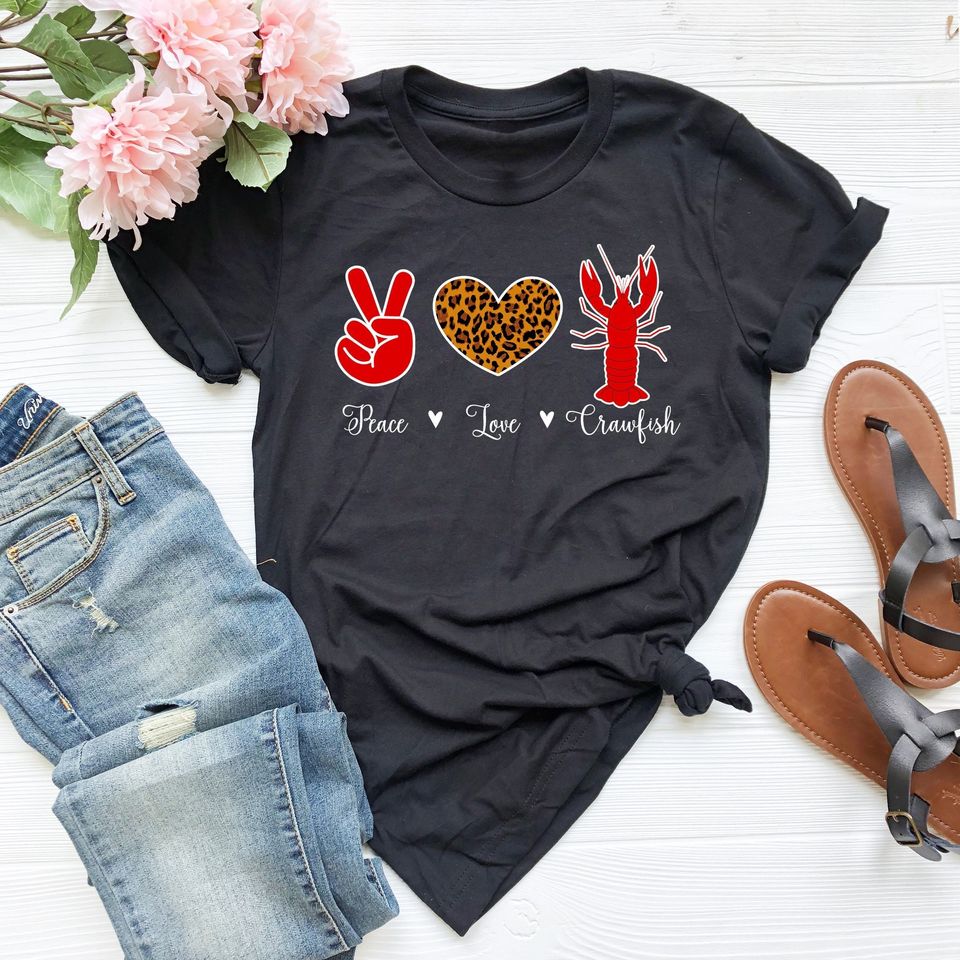 Crawfish Shirt, Peace Love Crawfish, Love Crawfish tee, Crawfish Season, Cajun Boil Tee