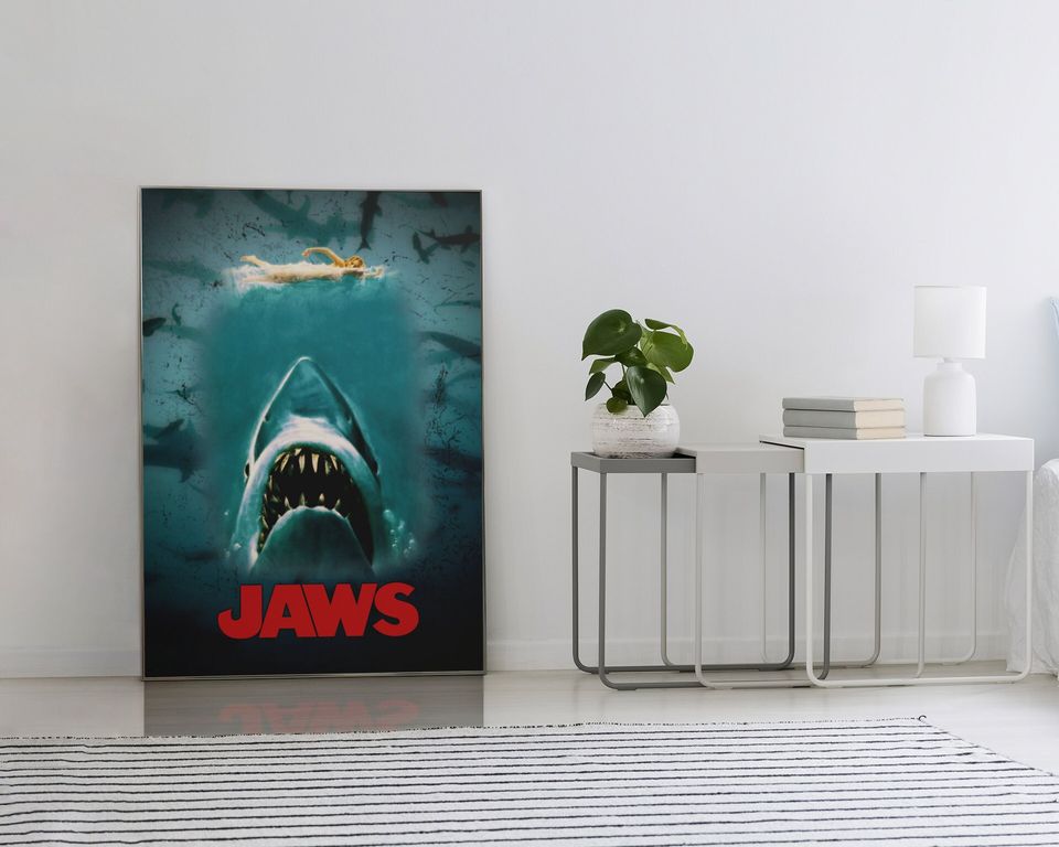 Jaws, 1975 American classic horror film Poster