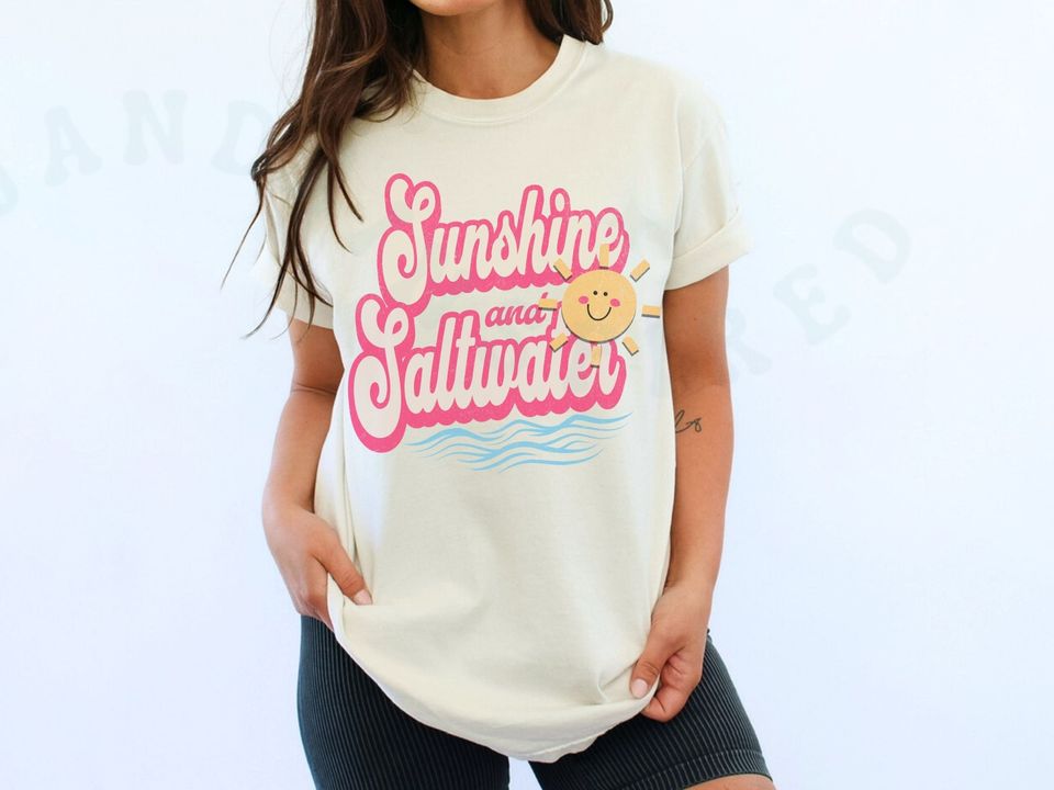 Sunshine Salt Water Retro Tshirt Comfort Colors Beachwear Summer Style Top Saltwater Lover Coastal Vintage Playful Design Tee Happy Sun Gift