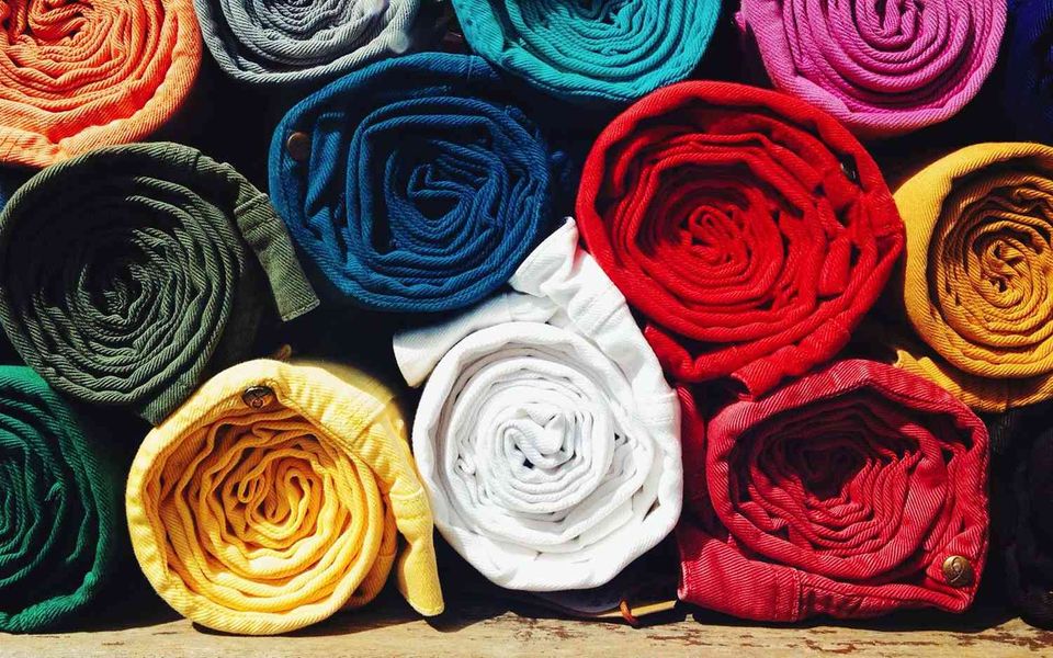 Rolling t-shirt technique for packing 