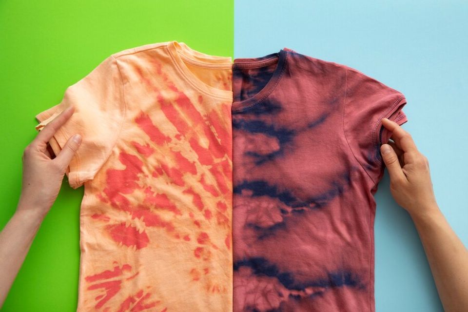 How to wash a tie dye shirt without fading in the first wash