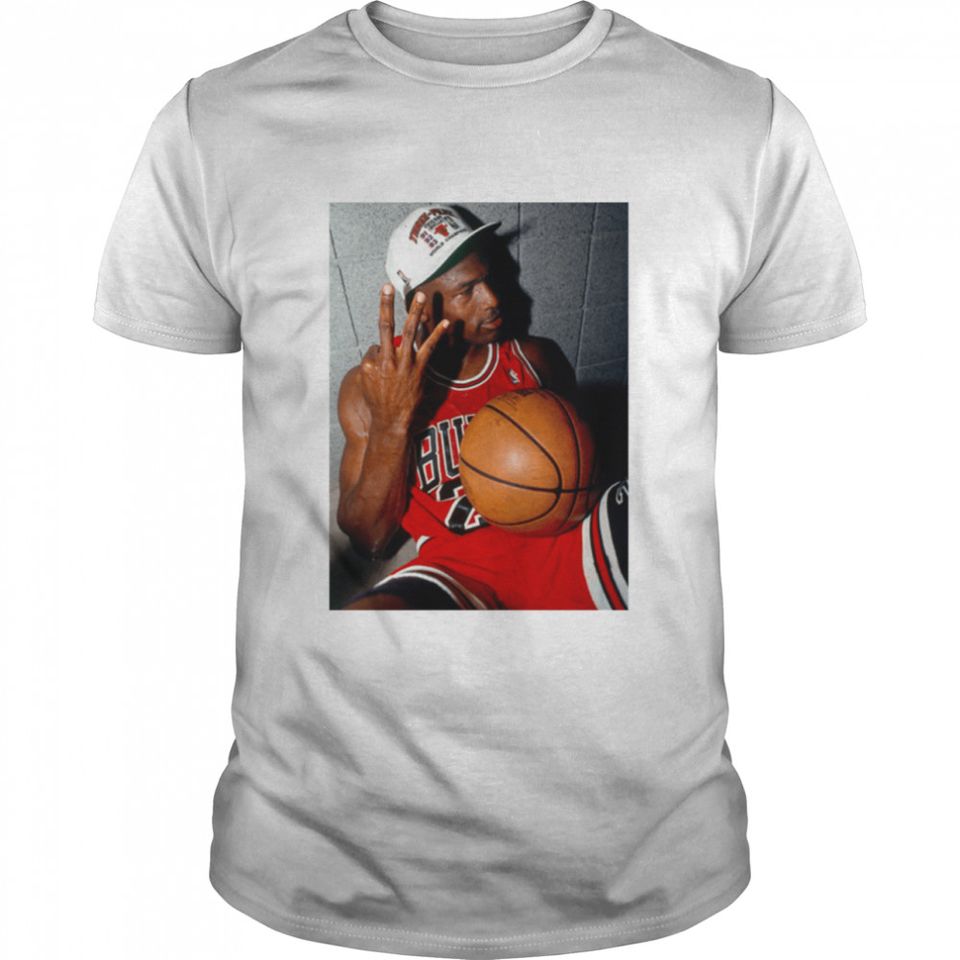 Michael Jordan Three Fingers T Shirt