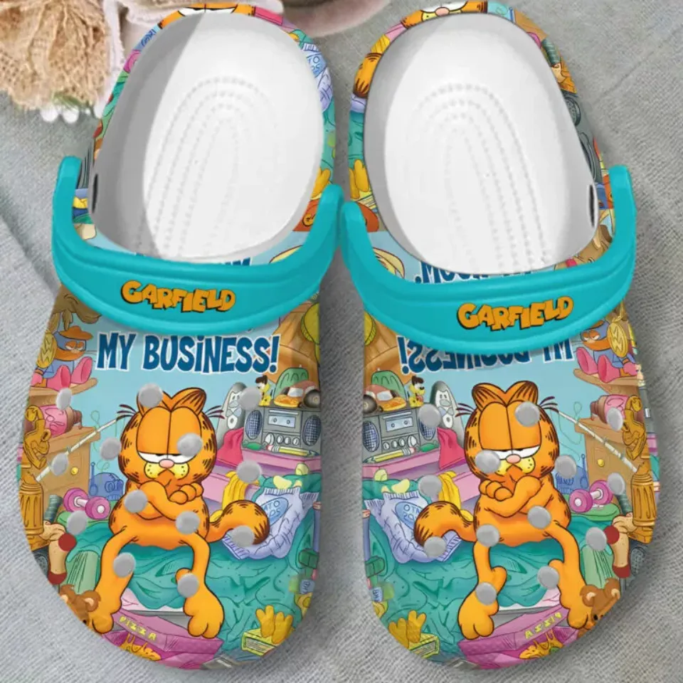 New And Rare Garfield Green Clogs