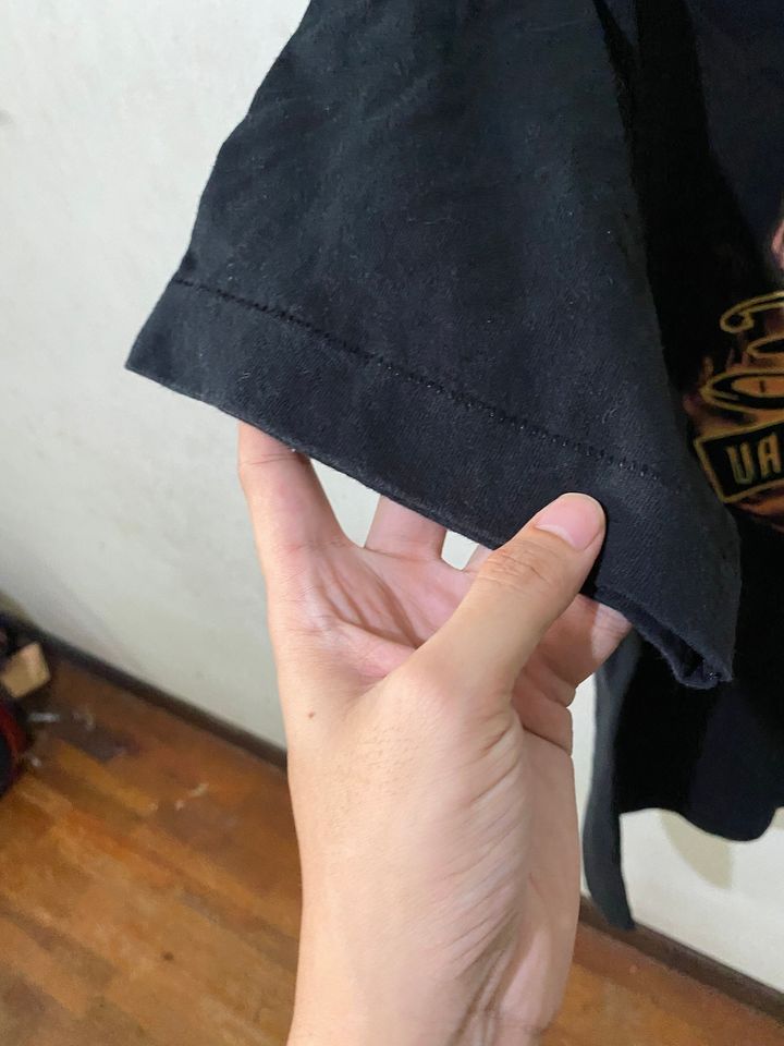 Vintage 1998 Buffy the Vampire Slayer Shirt