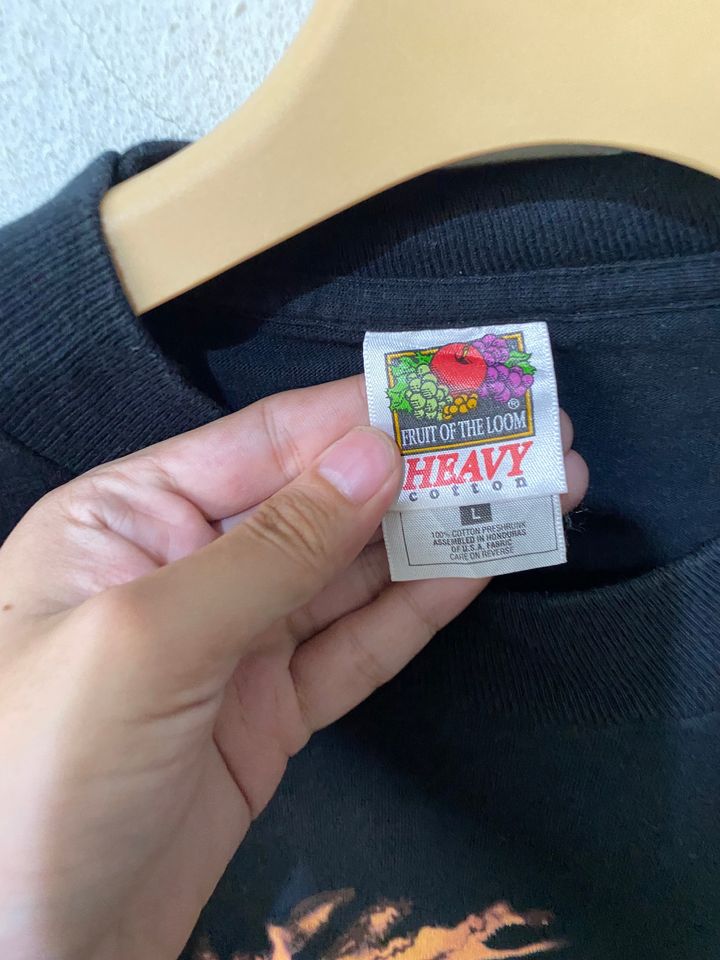 Vintage 1998 Buffy the Vampire Slayer Shirt