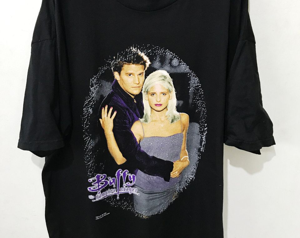 Vintage 1998 Buffy The Vampire Slayer Shirt