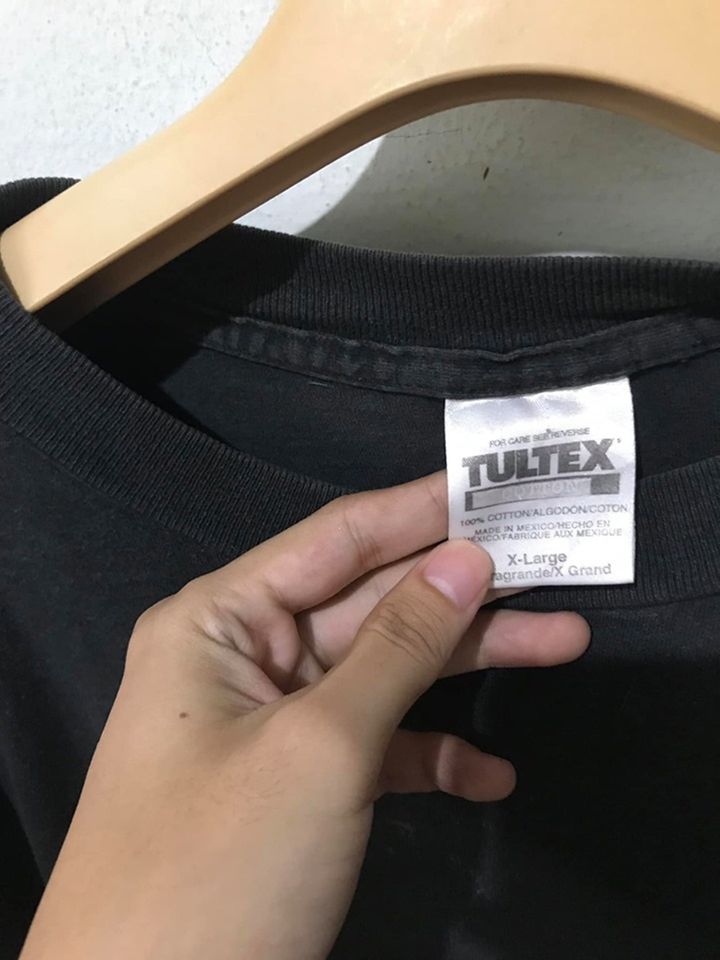 Vintage 1999 Buffy The Vampire Slayer Shirt