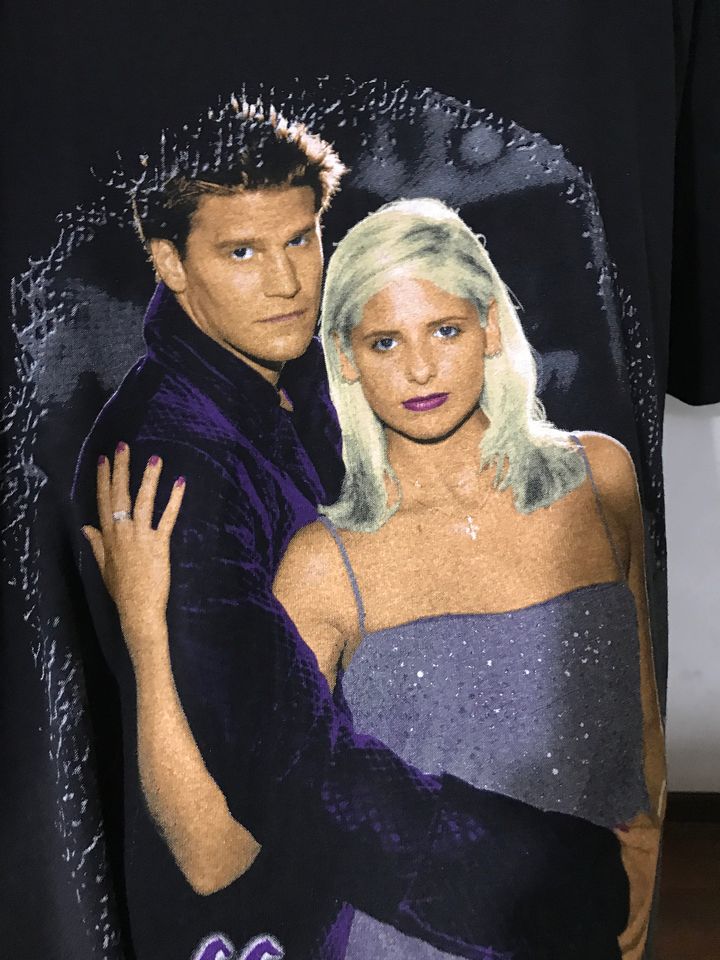 Vintage 1998 Buffy The Vampire Slayer Shirt