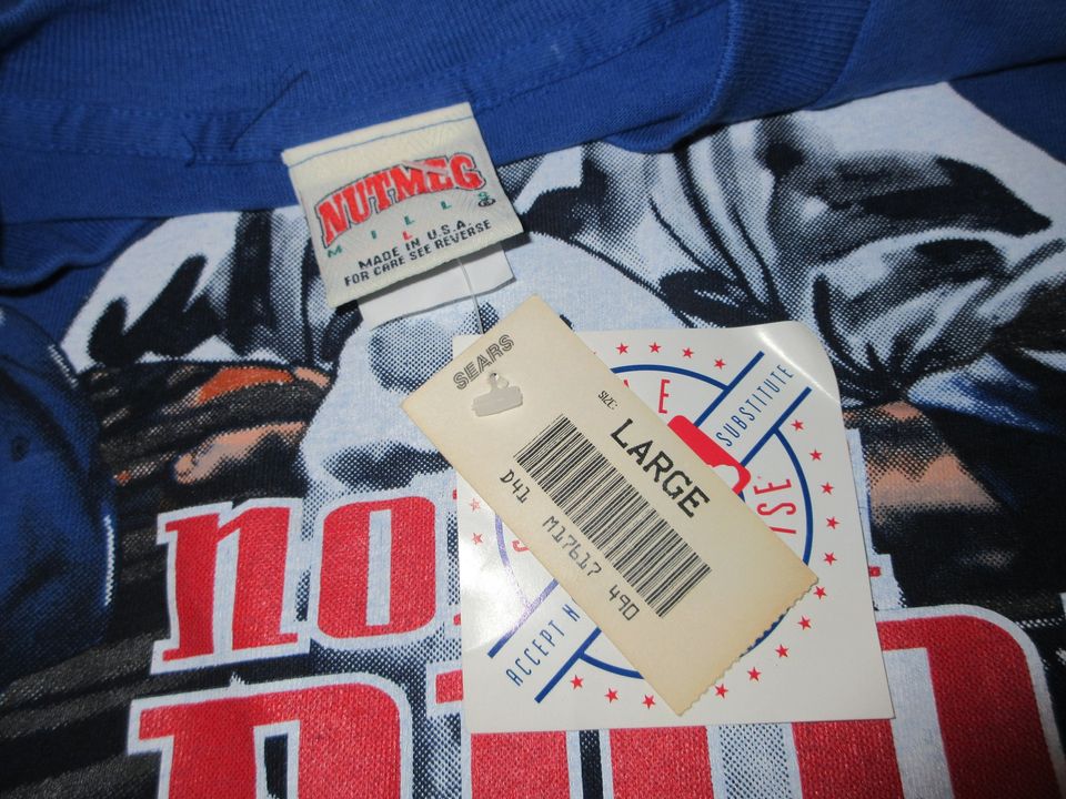 Vintage 90s Nutmeg Nolan Ryan T-Shirt