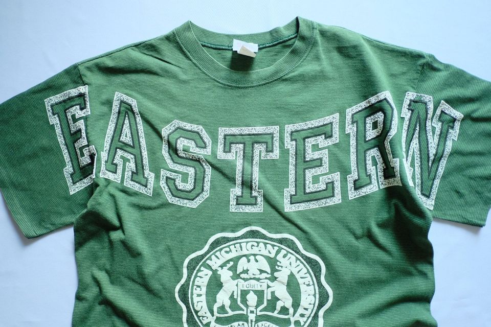Eastern Michigan University, Vintage T-shirt