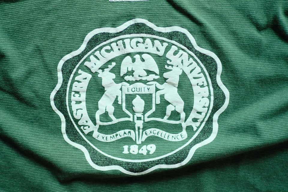 Eastern Michigan University, Vintage T-shirt