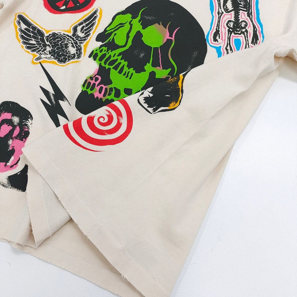 T-Shirt Cream - Multi Logos - Streetwear Inspired