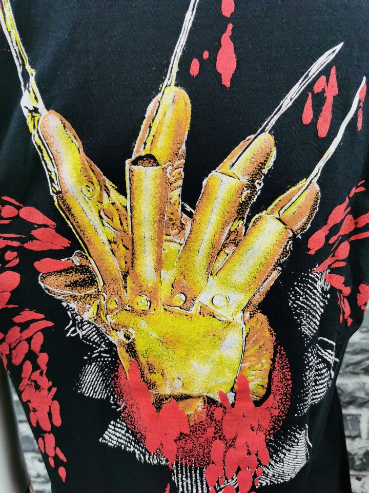 FREDDY KRUEGER 80s Vintage T-Shirt Freddys Back