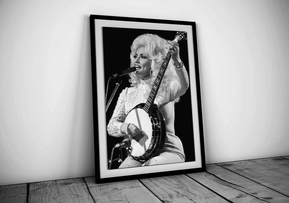 Dolly Parton Playing Banjo Poster